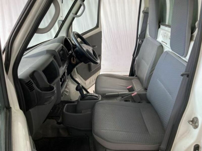 MINICAB TRUCK