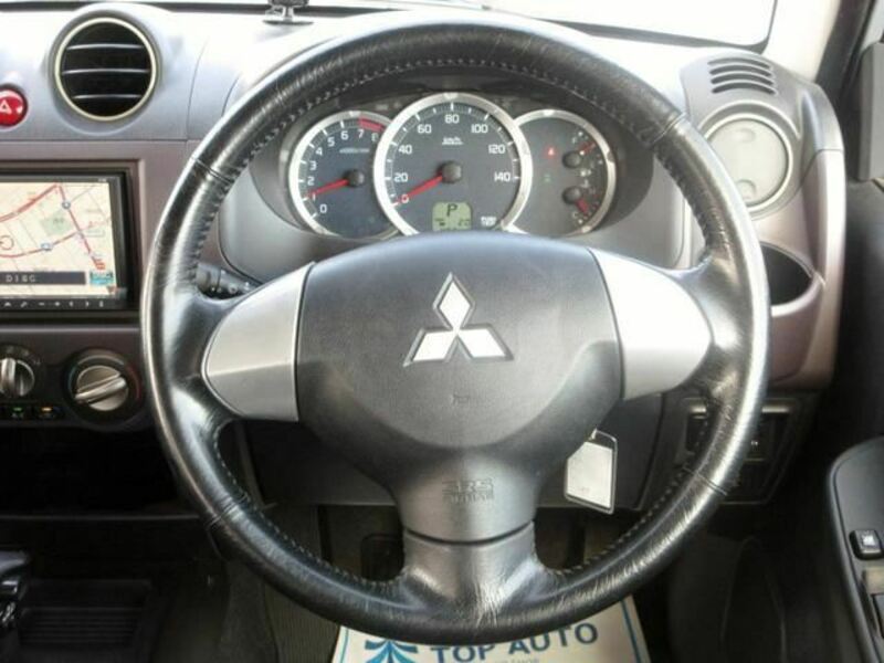 PAJERO MINI