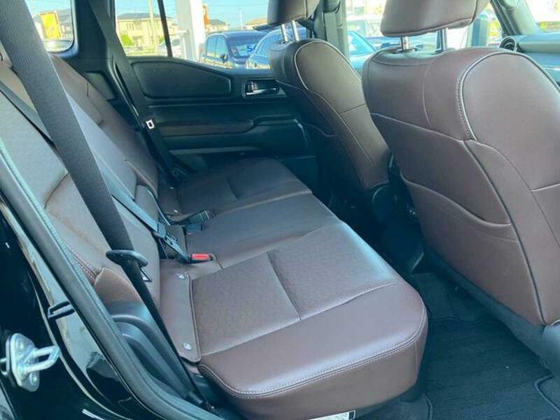 LAND CRUISER 250