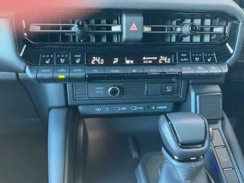 LAND CRUISER 250
