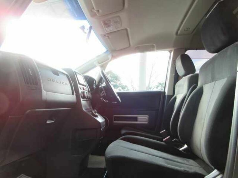 DELICA D5