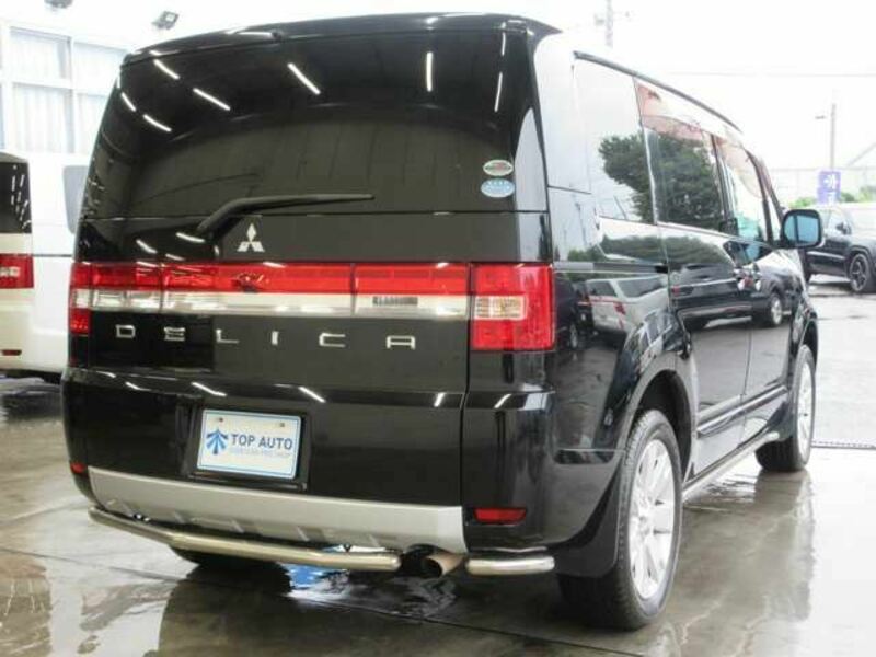 DELICA D5