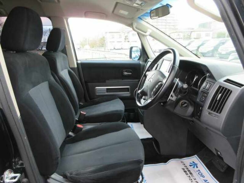 DELICA D5