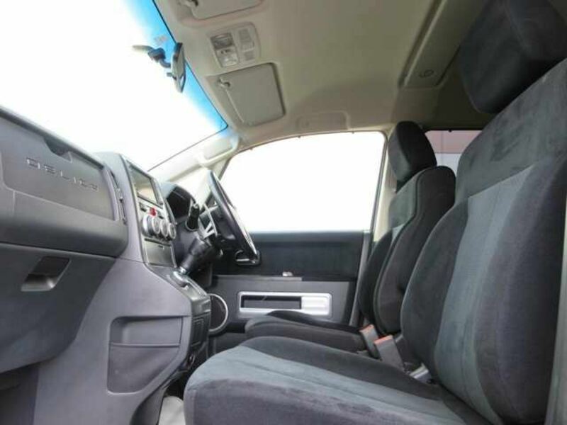 DELICA D5
