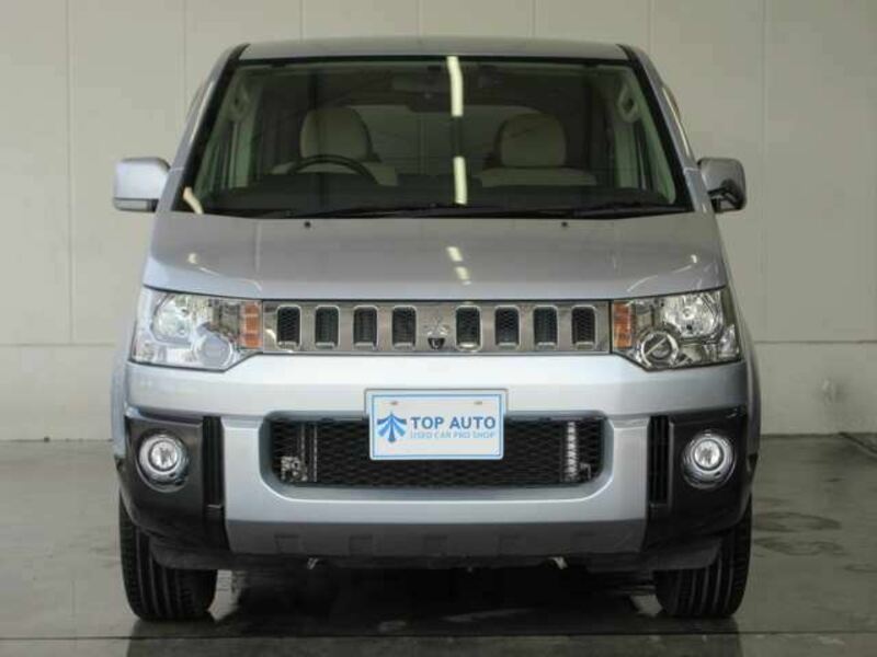 DELICA D5