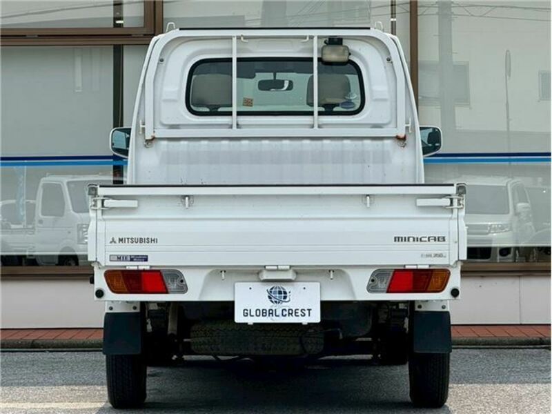 MINICAB TRUCK
