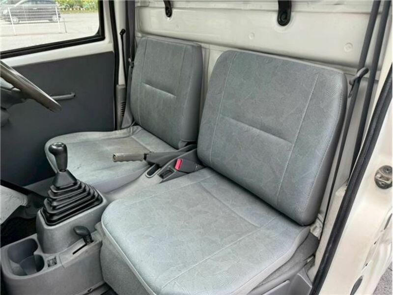 MINICAB TRUCK