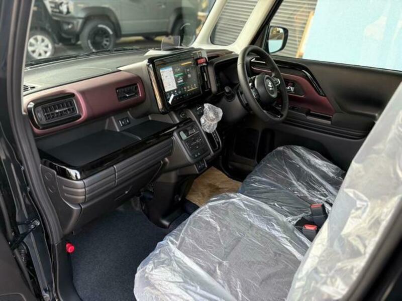 SPACIA CUSTOM