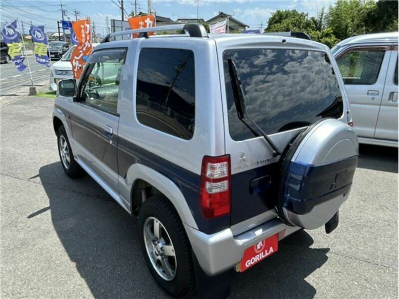 PAJERO MINI