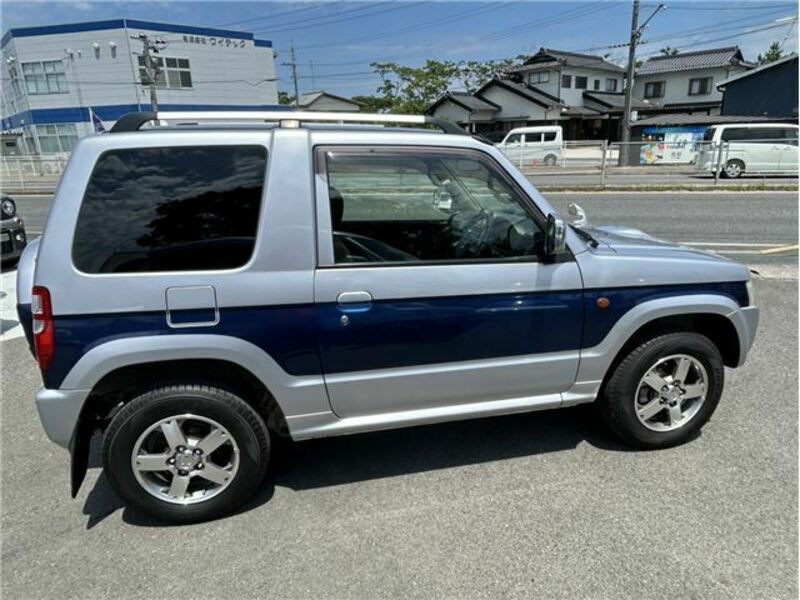 PAJERO MINI