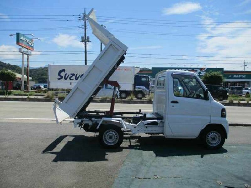 MINICAB TRUCK