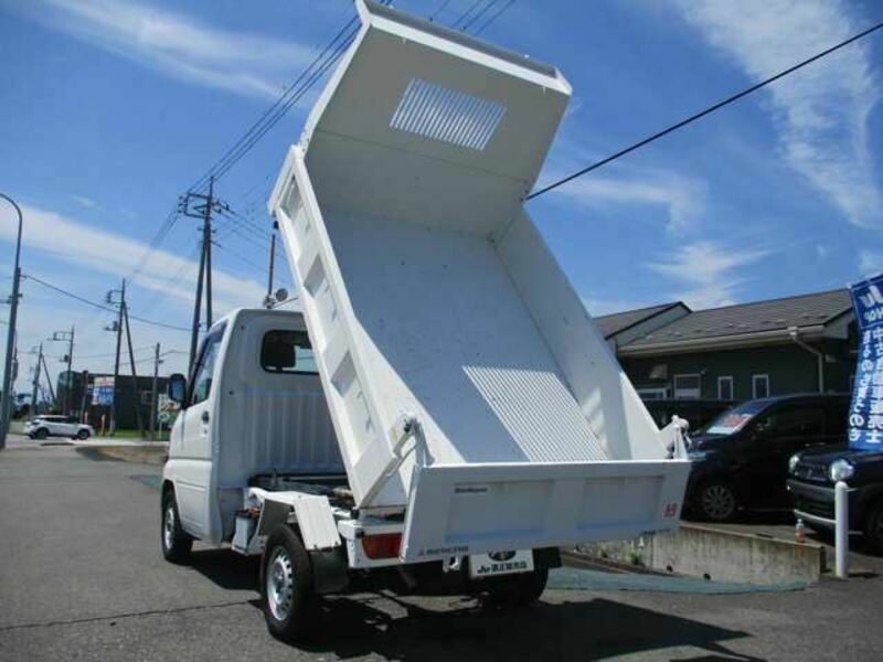 MINICAB TRUCK