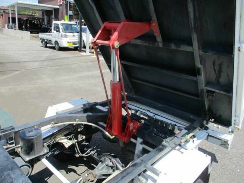 MINICAB TRUCK