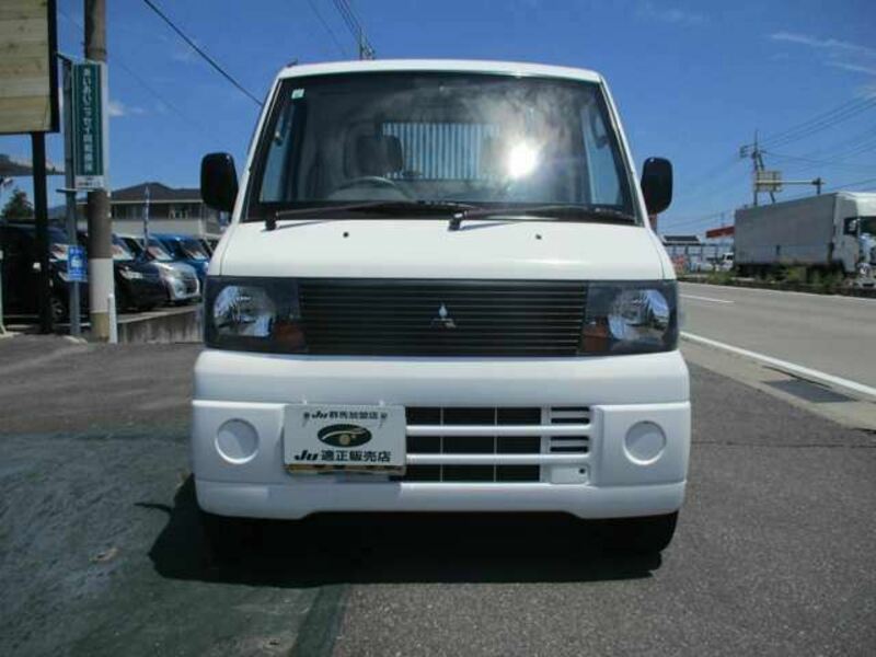 MINICAB TRUCK