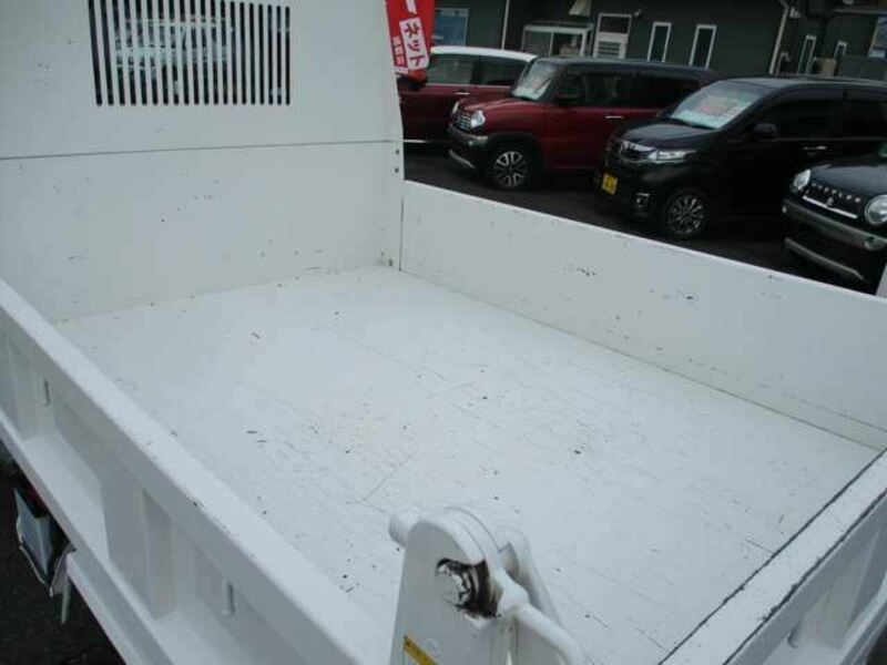 MINICAB TRUCK