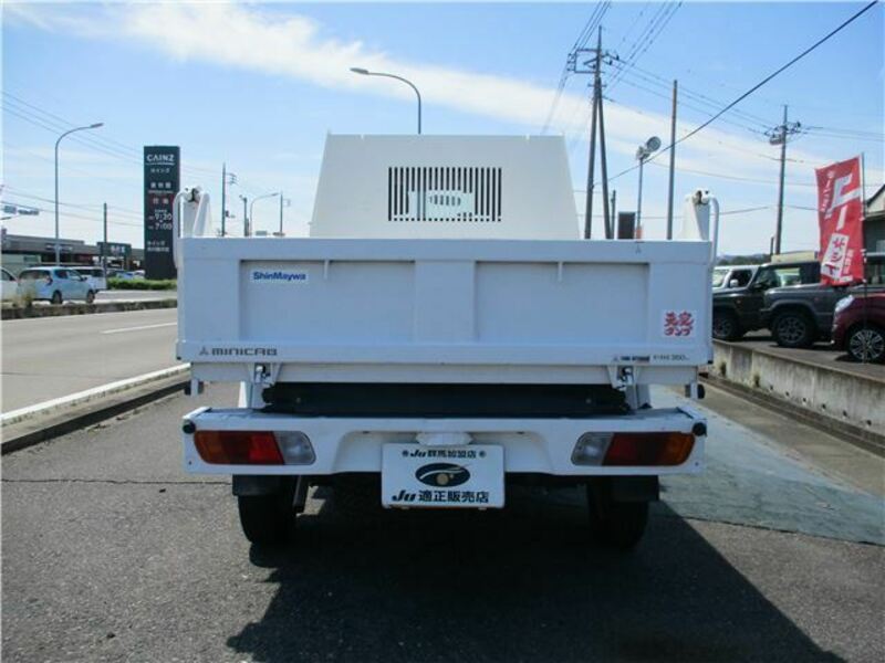 MINICAB TRUCK