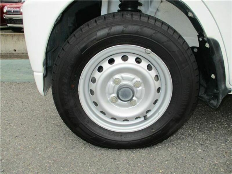 MINICAB TRUCK