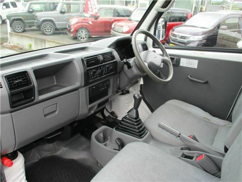 MINICAB TRUCK