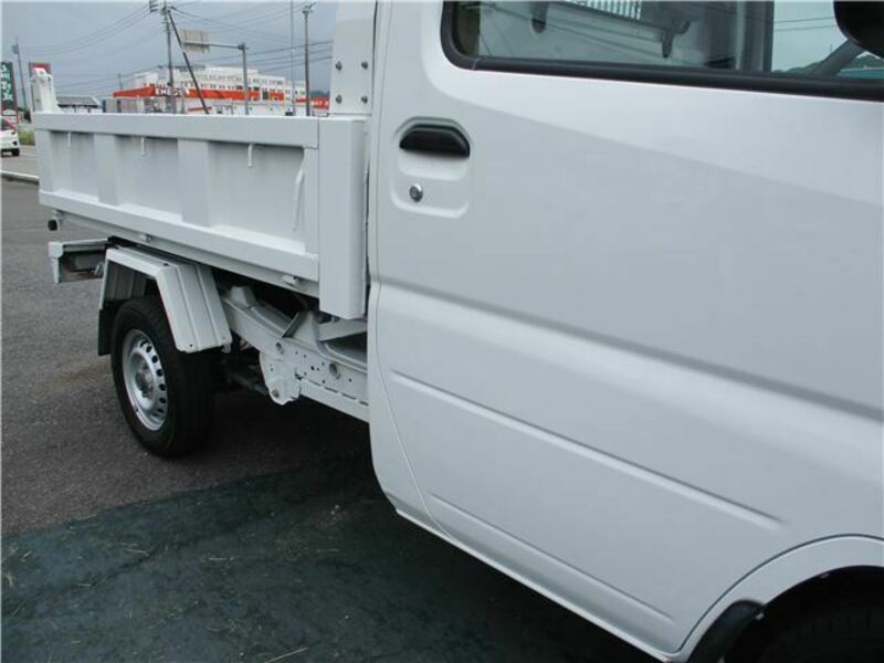 MINICAB TRUCK