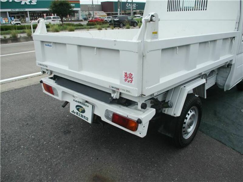 MINICAB TRUCK