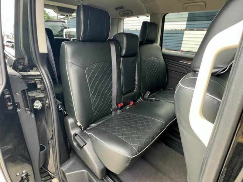 DELICA D5