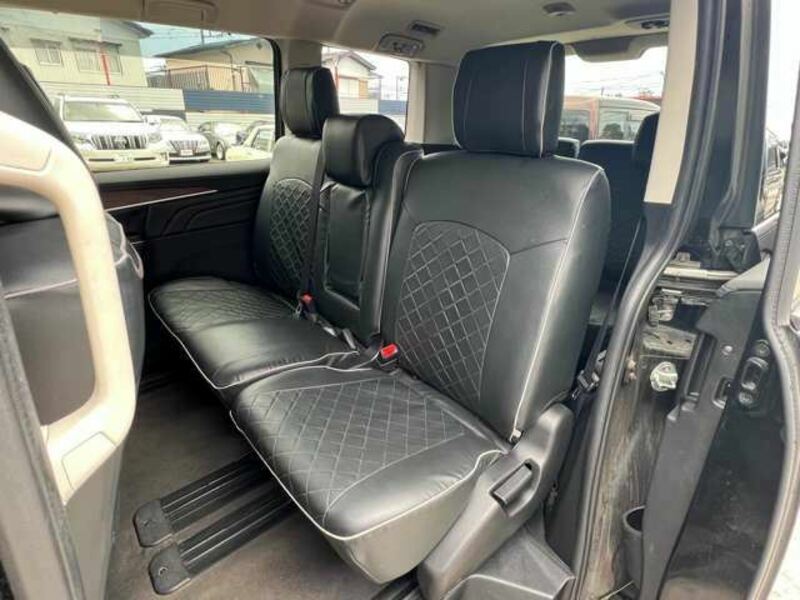 DELICA D5