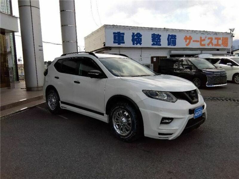 X-TRAIL