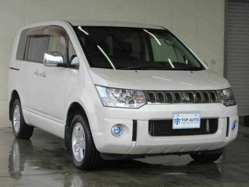 DELICA D5
