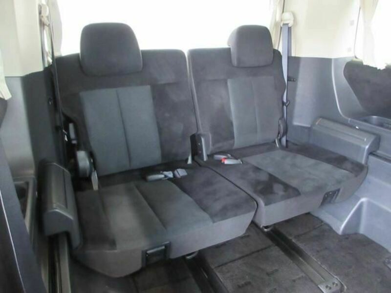DELICA D5