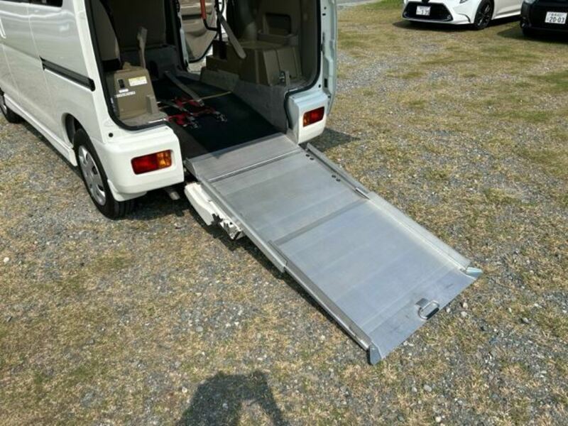 ATRAI WAGON