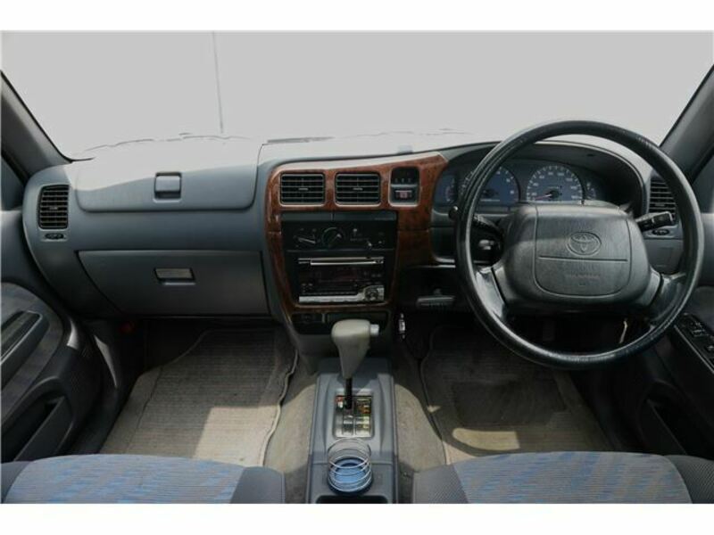 HILUX