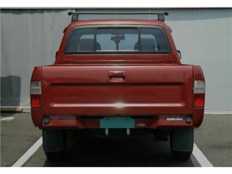 HILUX