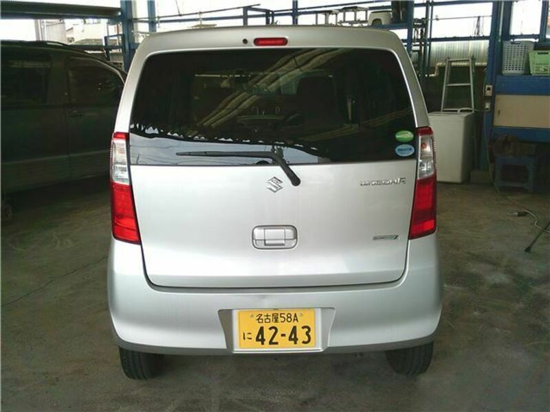 WAGON R