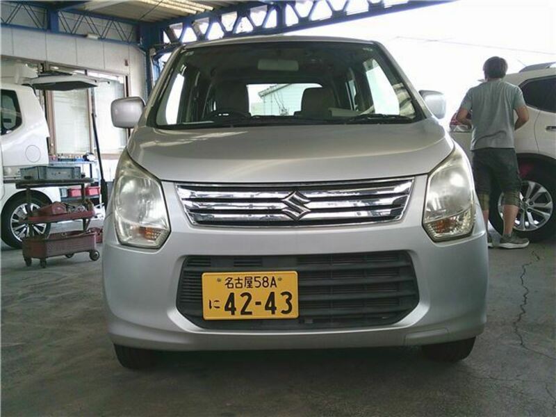 WAGON R