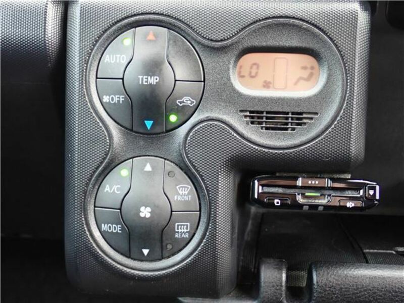 SUCCEED VAN