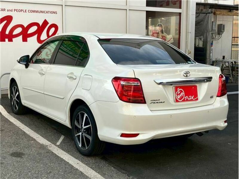 COROLLA AXIO