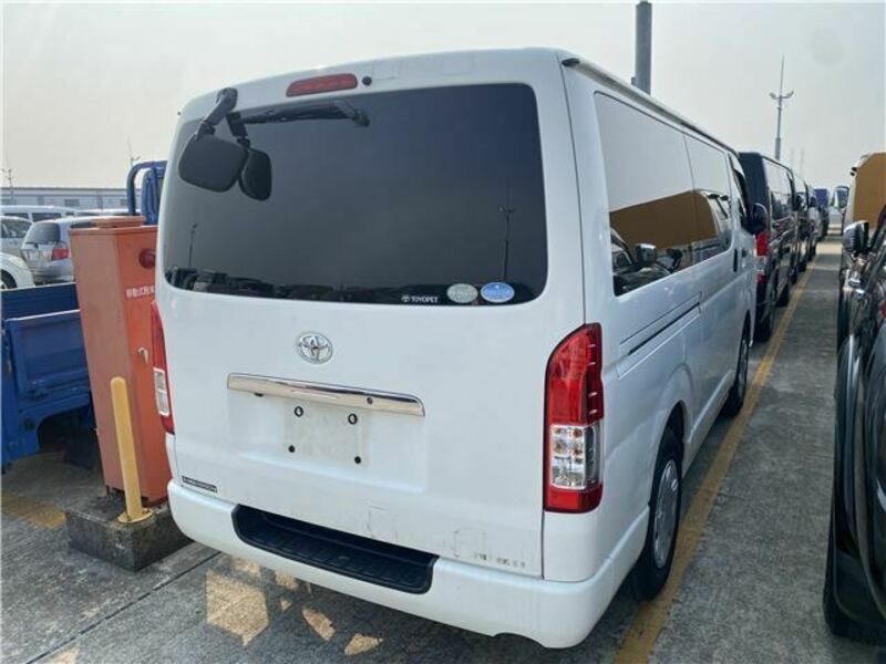HIACE VAN