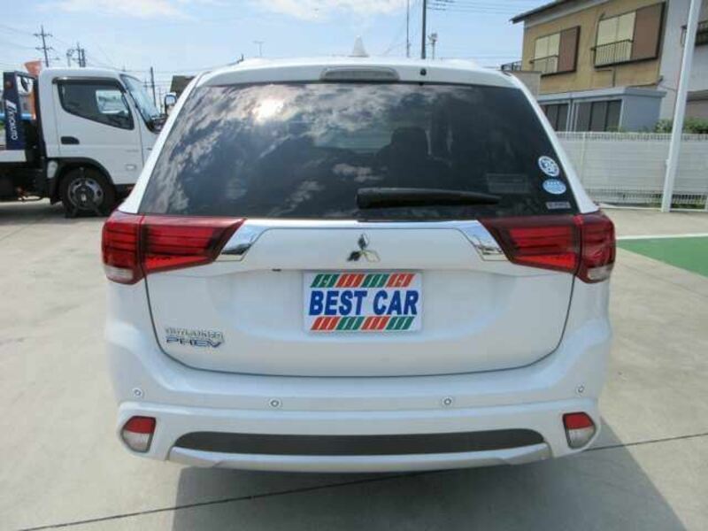 OUTLANDER PHEV