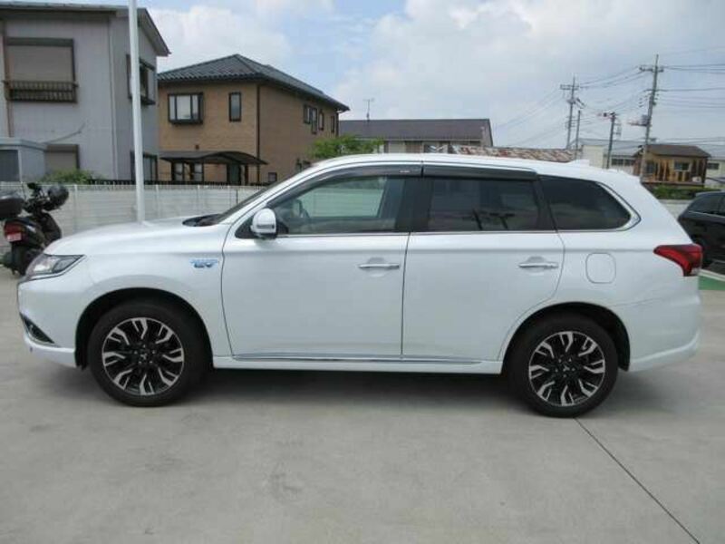 OUTLANDER PHEV