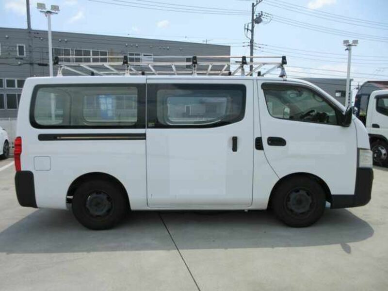 NV350 CARAVAN