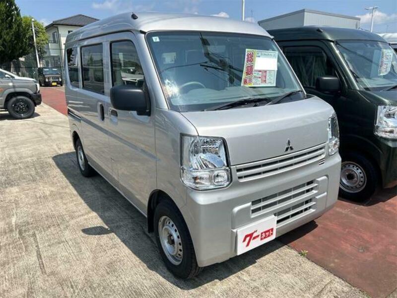MINICAB VAN