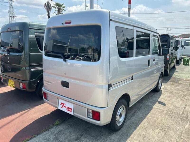 MINICAB VAN
