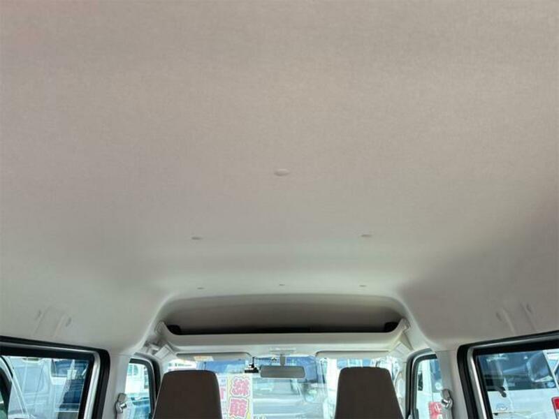 MINICAB VAN
