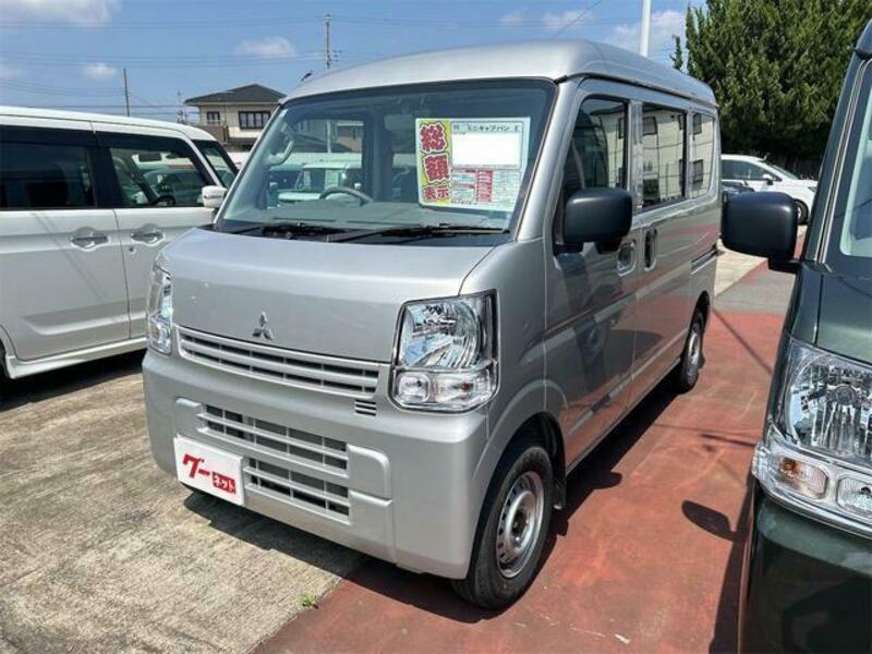 MITSUBISHI MINICAB VAN