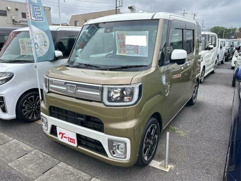 DAIHATSU WAKE