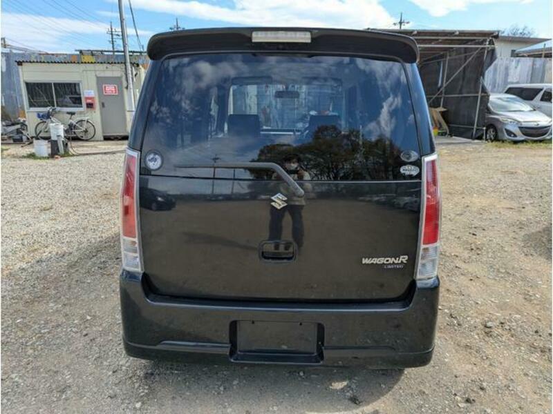 WAGON R