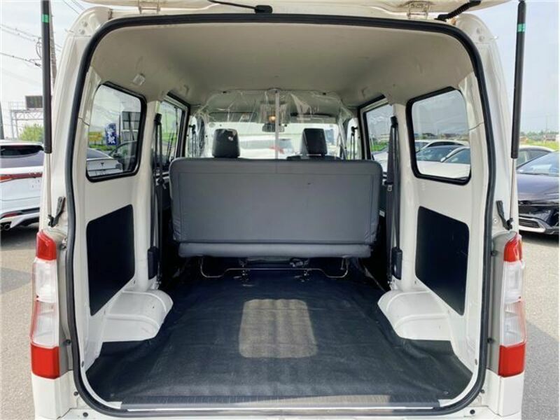 BONGO VAN