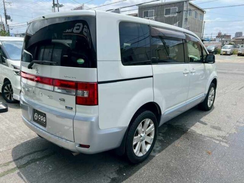 DELICA D5