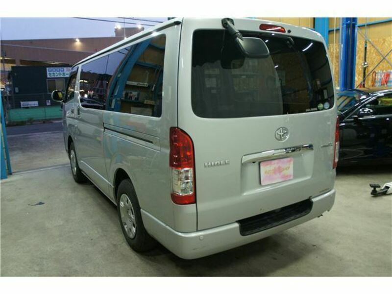 HIACE