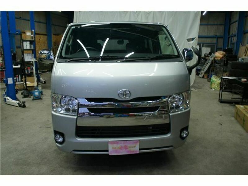 HIACE